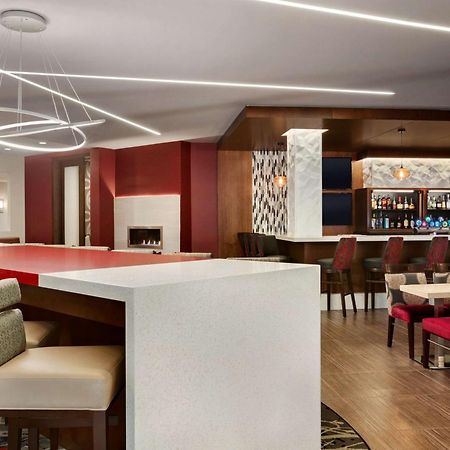 Doubletree By Hilton Hotel Toronto Airport West Mississauga Bagian luar foto