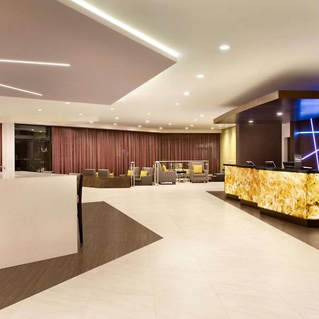 Doubletree By Hilton Hotel Toronto Airport West Mississauga Bagian luar foto