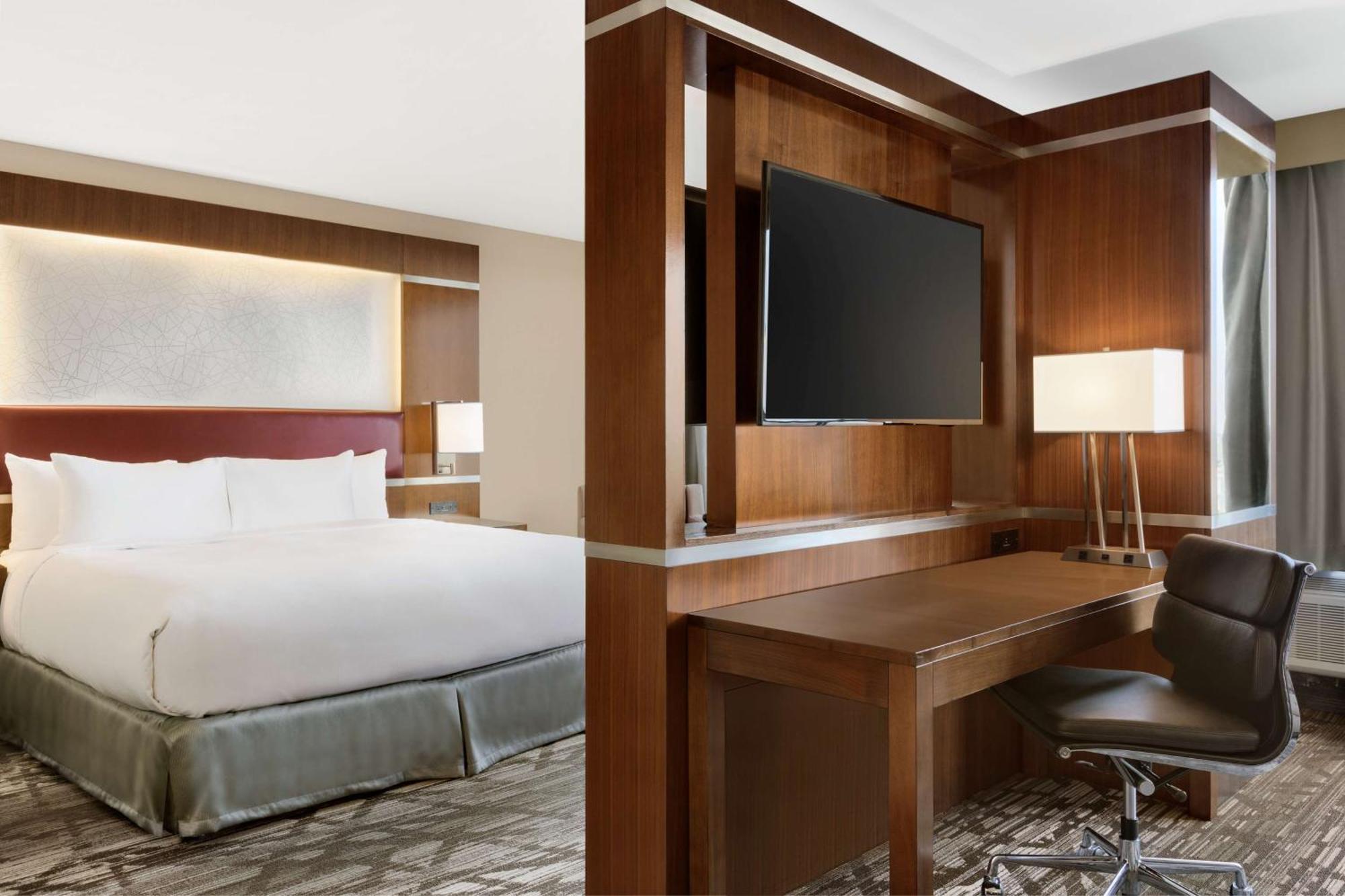 Doubletree By Hilton Hotel Toronto Airport West Mississauga Bagian luar foto