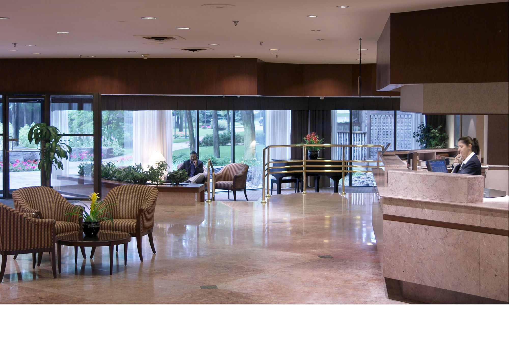 Doubletree By Hilton Hotel Toronto Airport West Mississauga Bagian luar foto