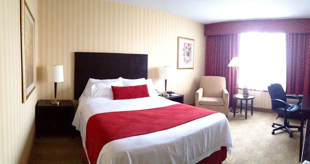 Doubletree By Hilton Hotel Toronto Airport West Mississauga Bagian luar foto